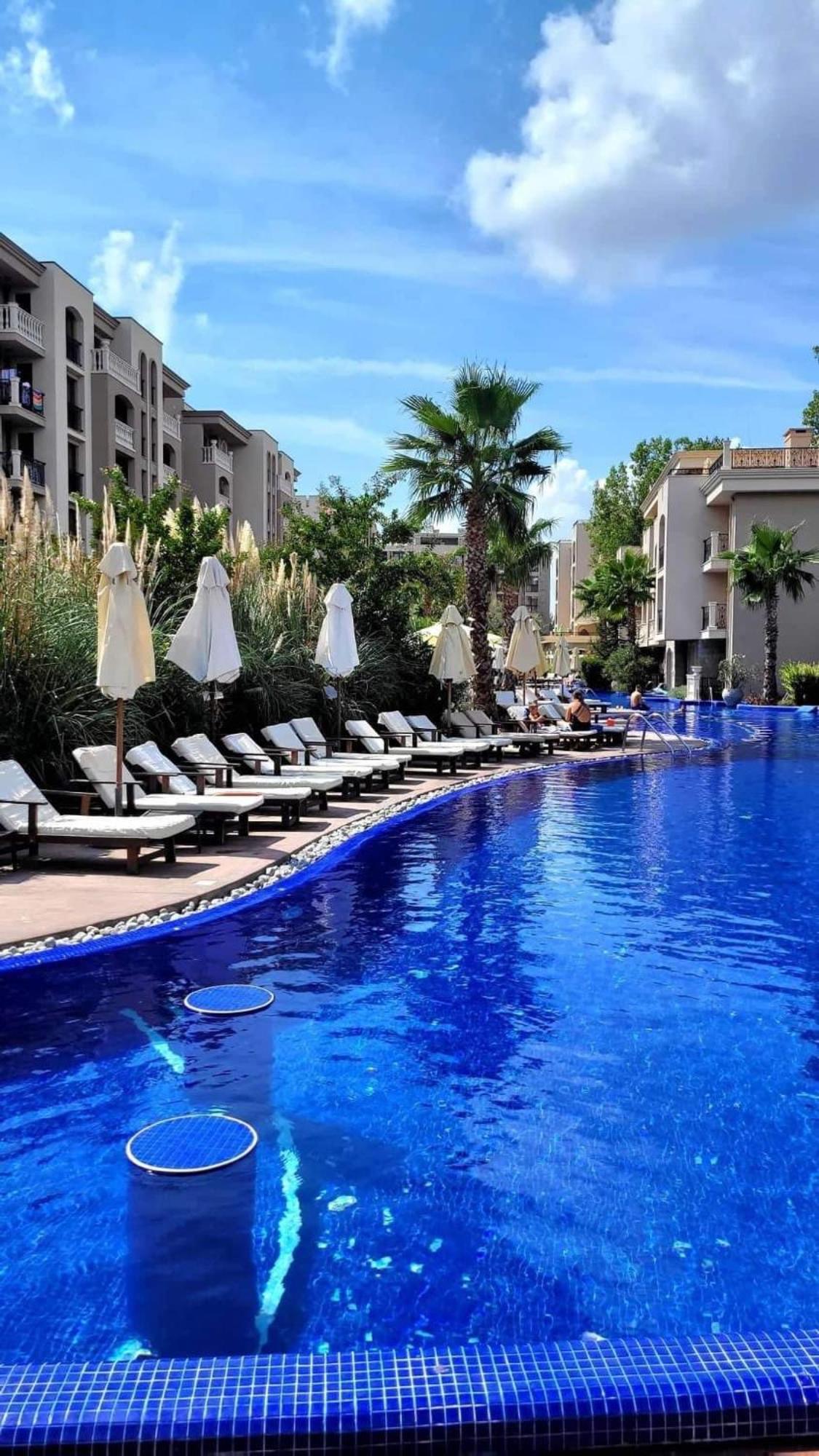 Wonderful Deluxe Appartement In Cascadas Family Resort Sunny Beach Exterior photo