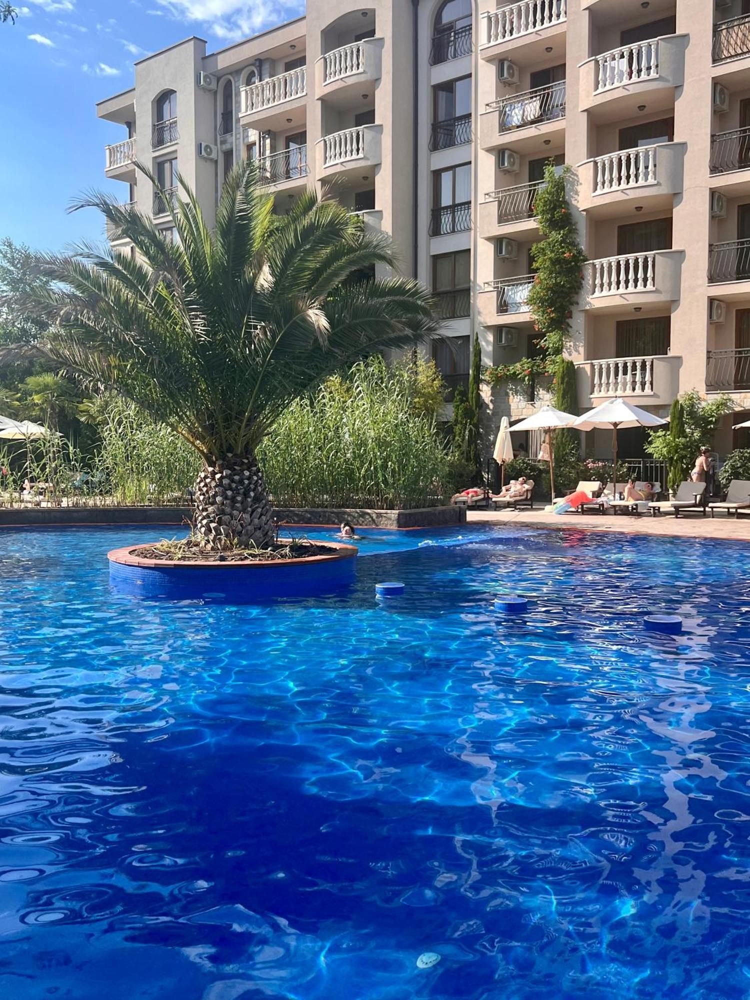 Wonderful Deluxe Appartement In Cascadas Family Resort Sunny Beach Exterior photo